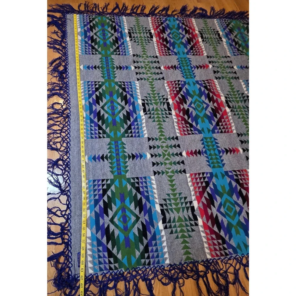 Pendleton Vtg Beaver State Wool Shawl Blanket 62in Geometric Fringe USA Western